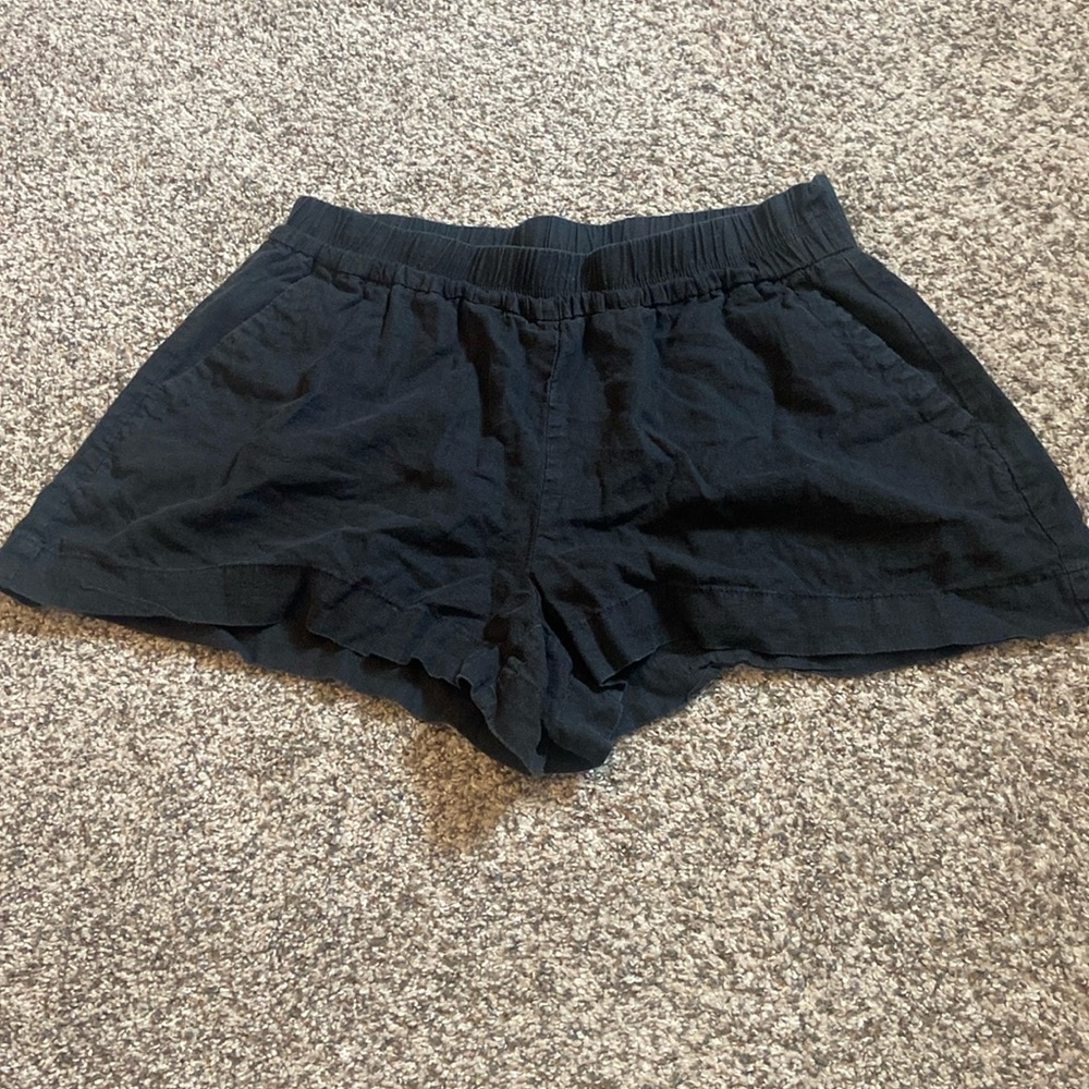 Linen shorts